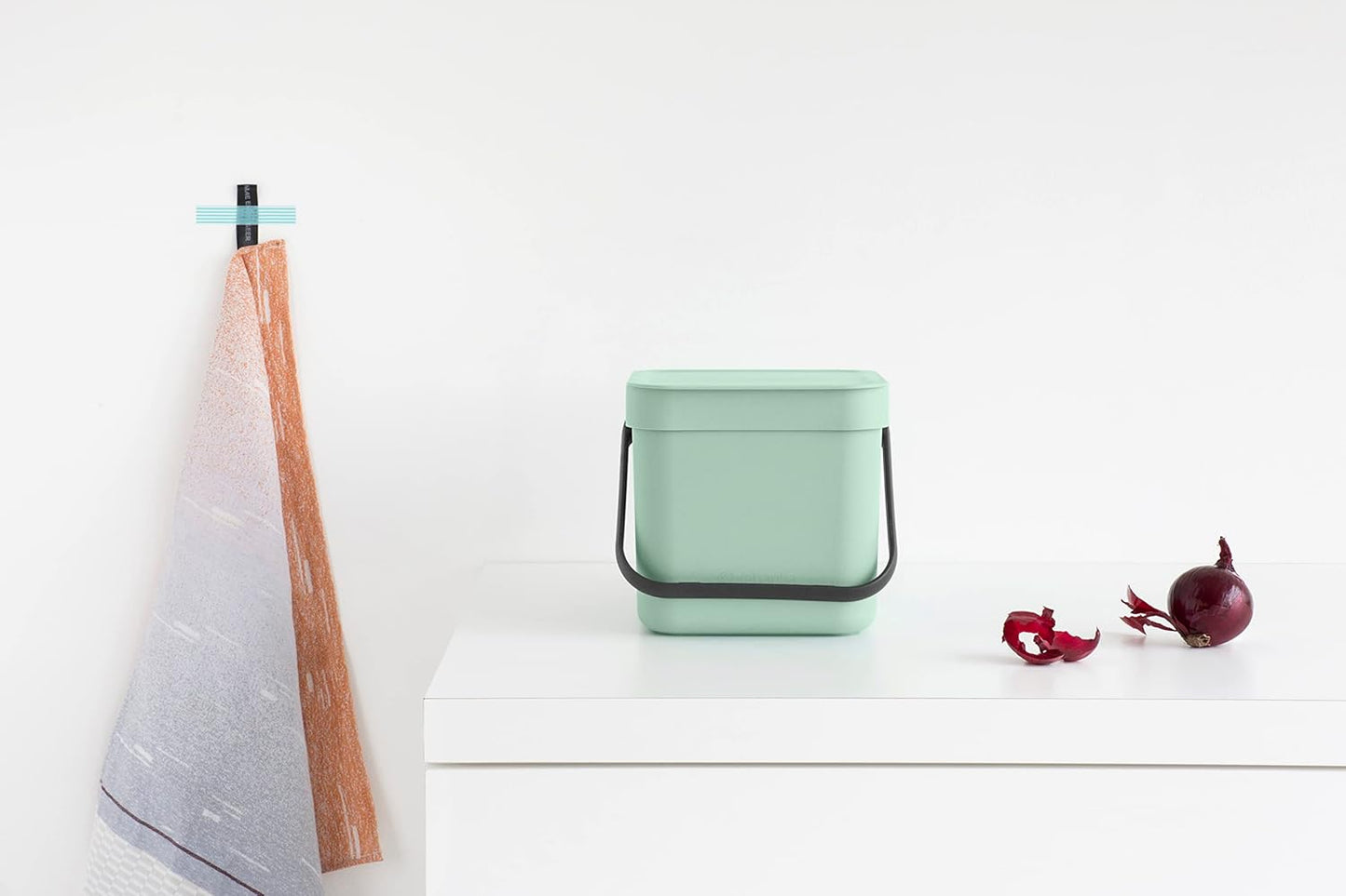 Brabantia Sort & Go Food Trash Can (1.6 Gal/Jade Green) Small Countertop Kitchen Compost Caddy with Handle & Removable Lid, Easy Clean, Fixtures Included for Wall/Cupboard Mounting
