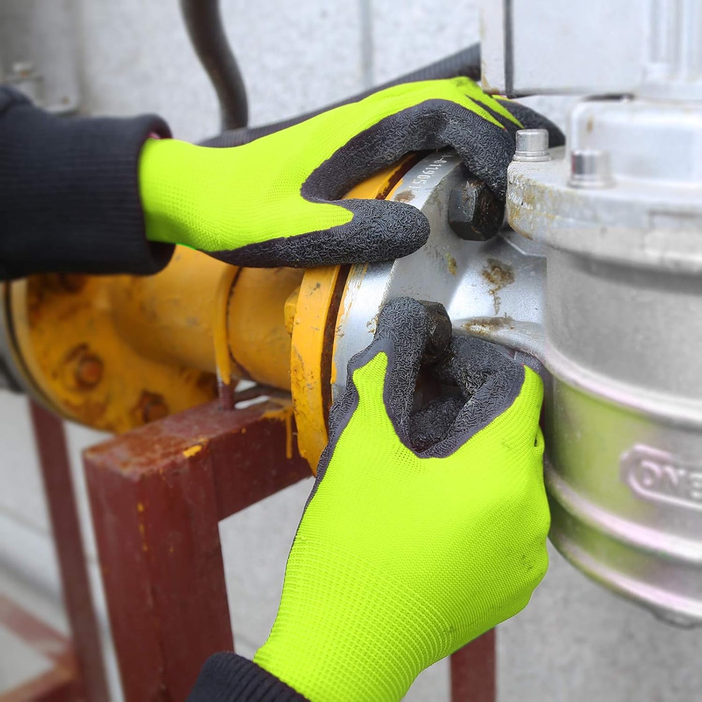 Evridwear Crinkle Latex Rubber Hand Coated Safety Work Gloves for Men Women General Multi Use Construction Warehouse Gardening Assembly Landscaping (Medium,Green- 12Pair)