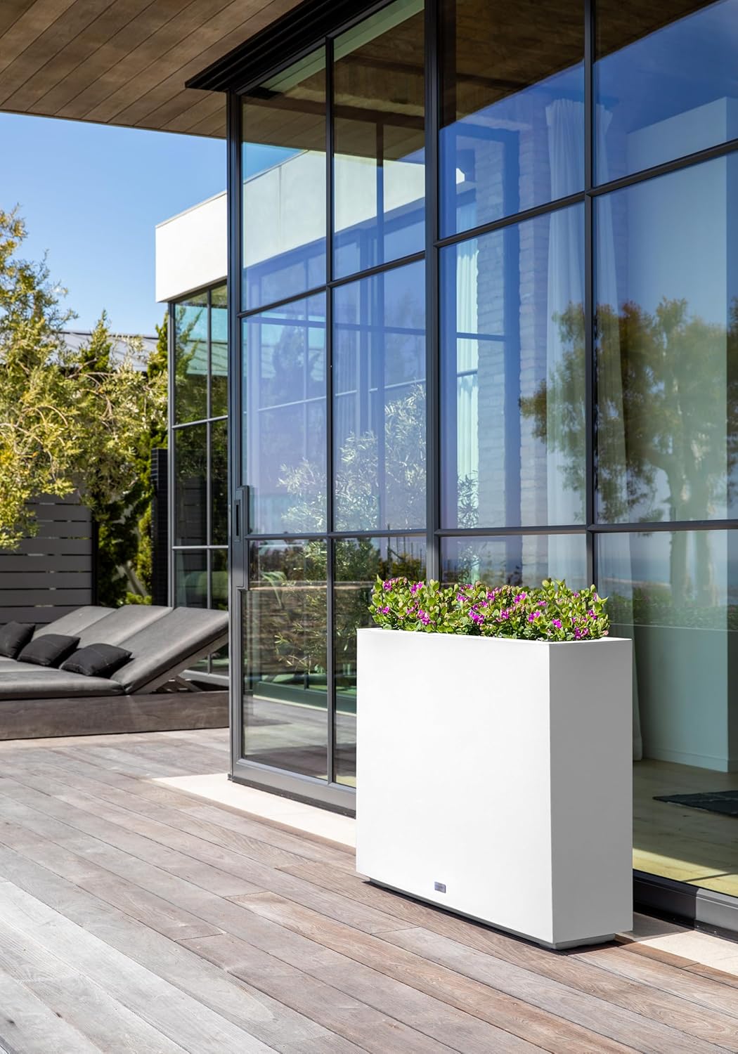 Veradek Block Series Span Plastic Planter - Tall Rectangular Planter for Indoor or Outdoor Patio/Porch | Durable All-Weather with Removable Insert Bucket | Modern Design for Plants, Flowers, Garden