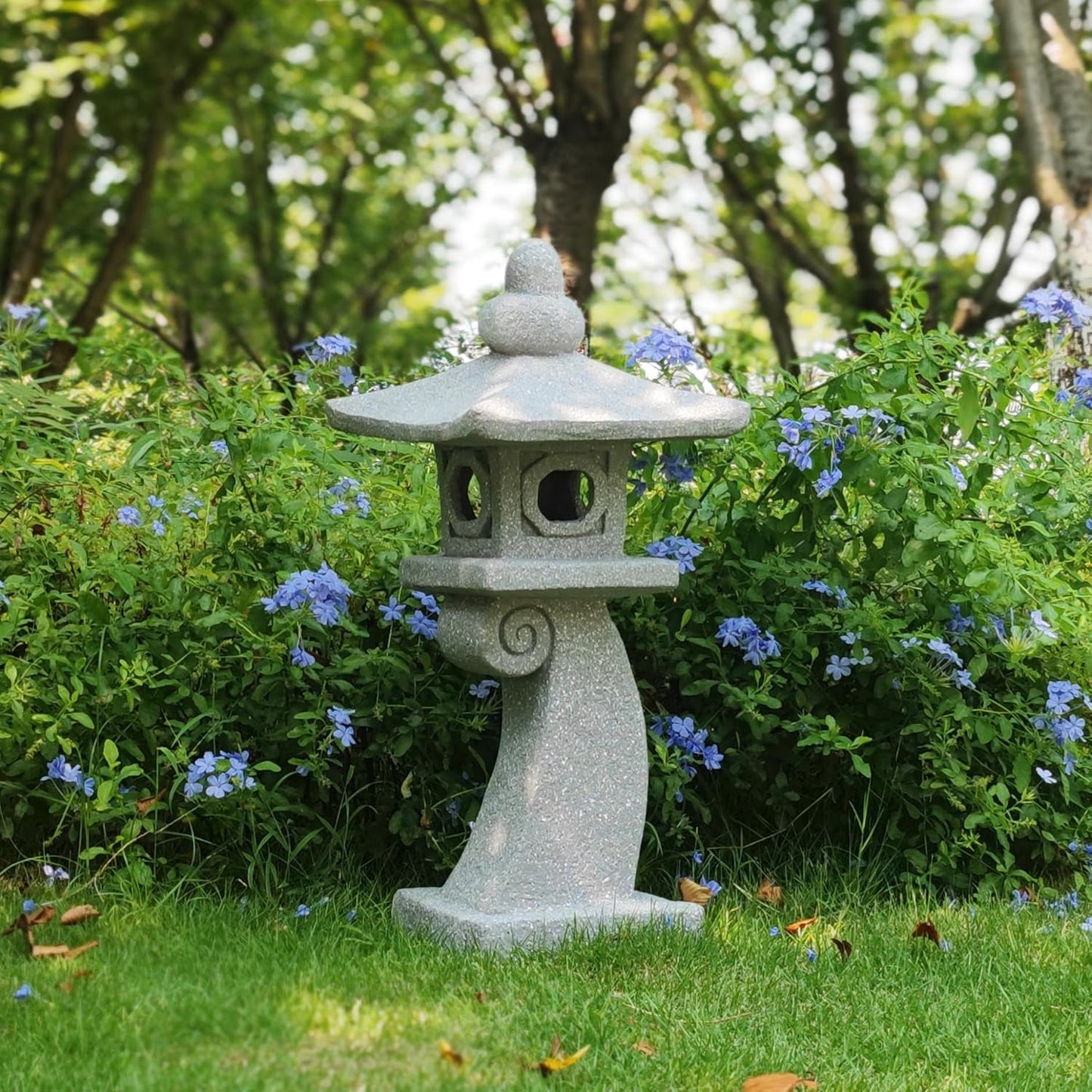 ZOEJADE 28" H Large Solar Zen Asian Pagoda Lantern Garden Outdoor Statue Japanese Palace Lantern with Solar Light for Lawn Yard Pond Patio Temple Court Decor Meditator Stylite Garden Figurines