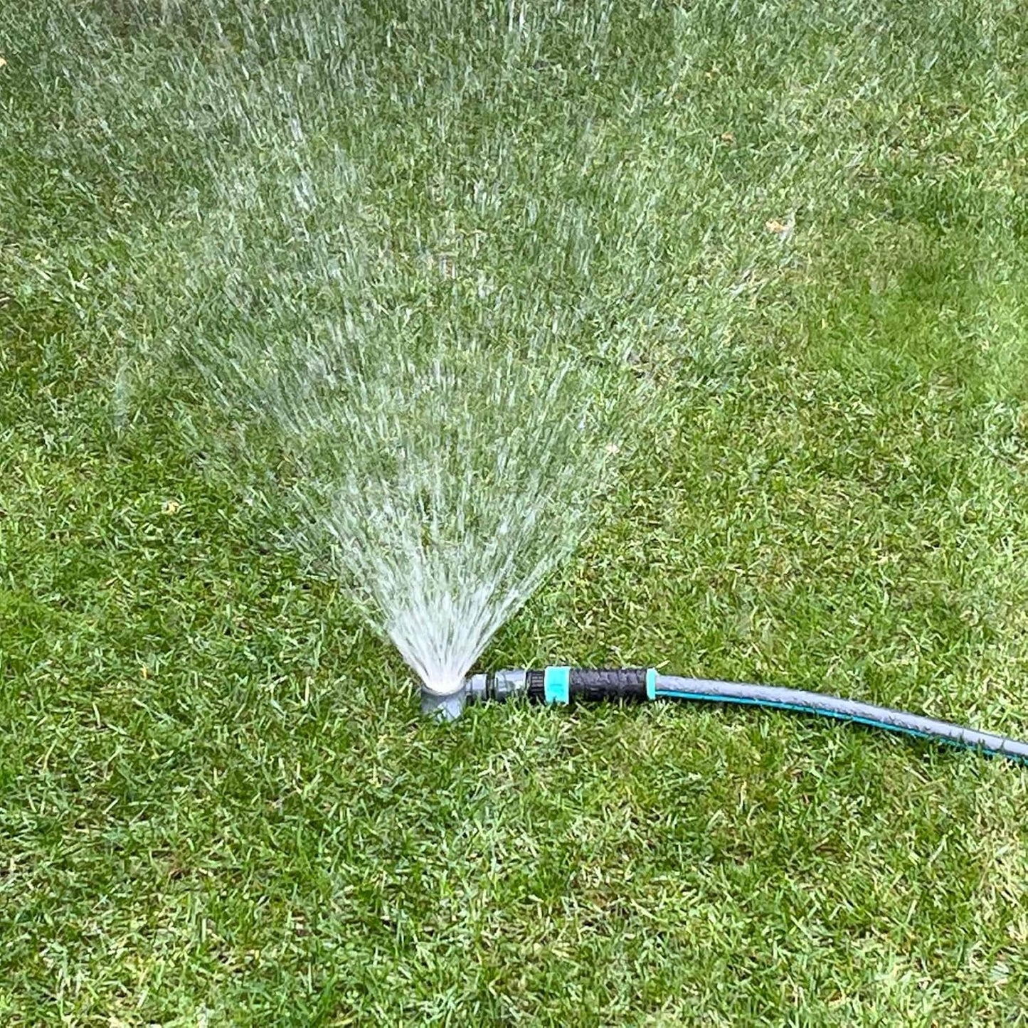 Spot Watering Sprinkler 400003, Covers Over 30 Ft Diameter, All Metal, Single Pattern by New England Garden Tools