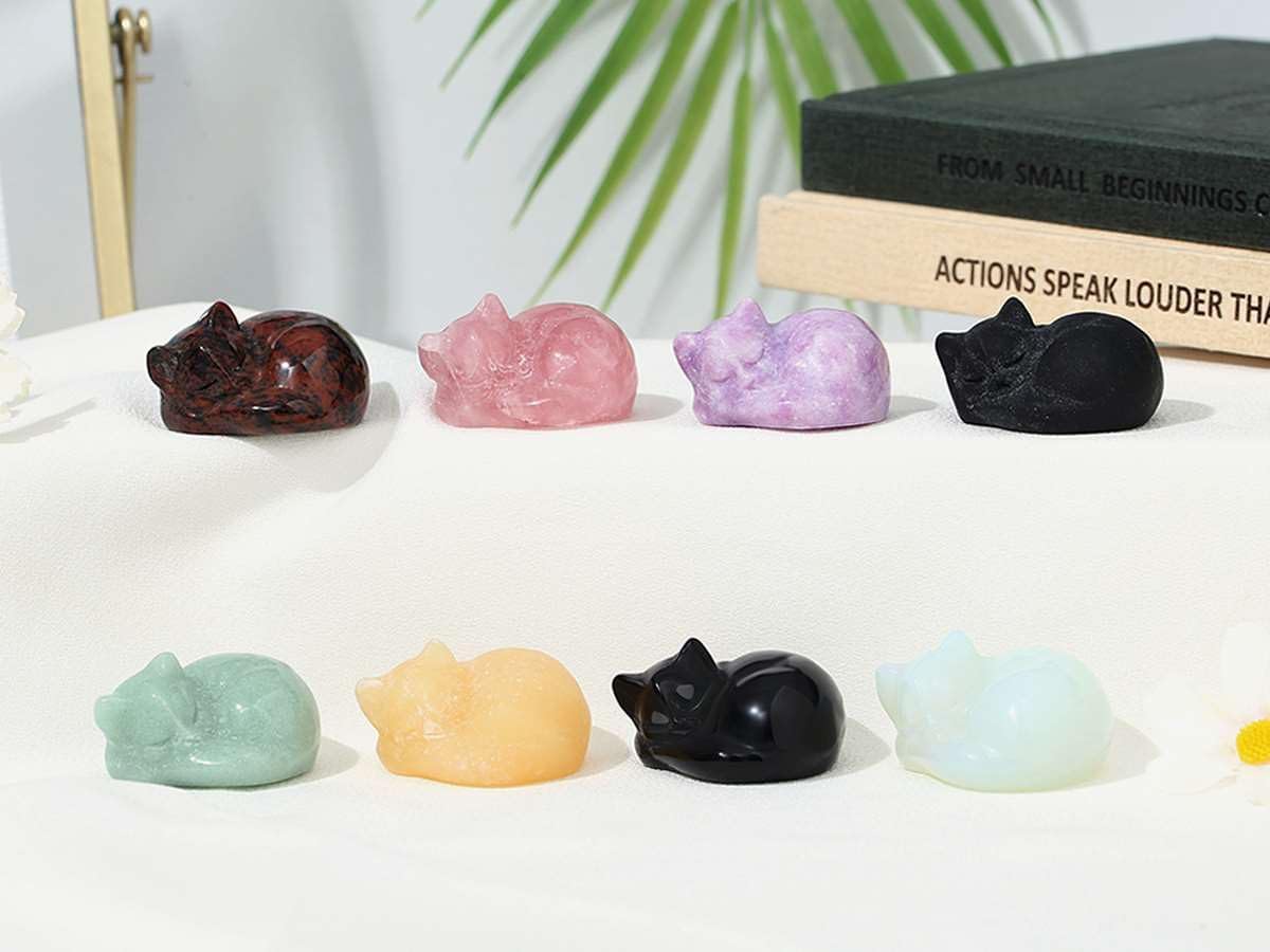 LAIDANLA Sleeping Cat Statue Green Aventurine Healing Gemstone Hand Carved Cute Kitten Statue Figurine 1.6" Decor Polished Stone Reiki Bedroom Office Desk Home Decoration Gifts