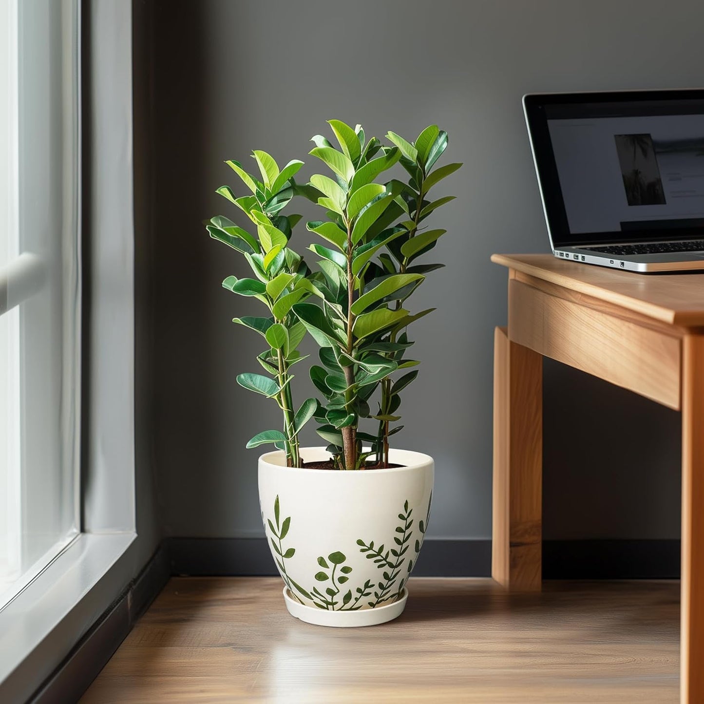 10 Inch Plant Pot - Ceramic Planter for Indoor Outdoor Flowers, Decorative Round Indoor Flower Pot with Drainage Hole and Saucer, Plant Lover Gifts, Garden Patio Home Office Decor, White