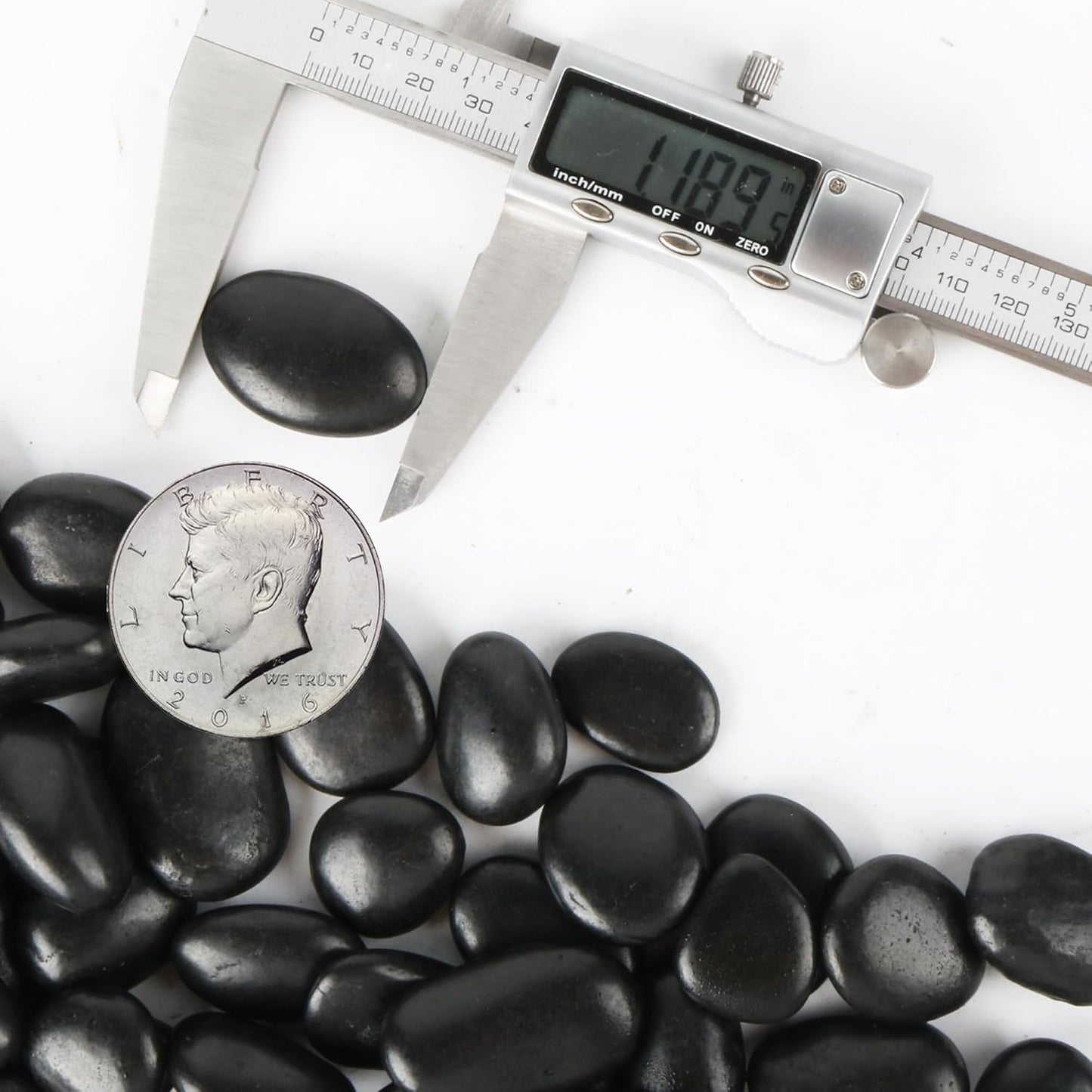 45lb Black Pebbles for Plants,Potting,Succulents Aquarium Fish Tank Vases Decorative Garden Polished Gravel Rocks Stones