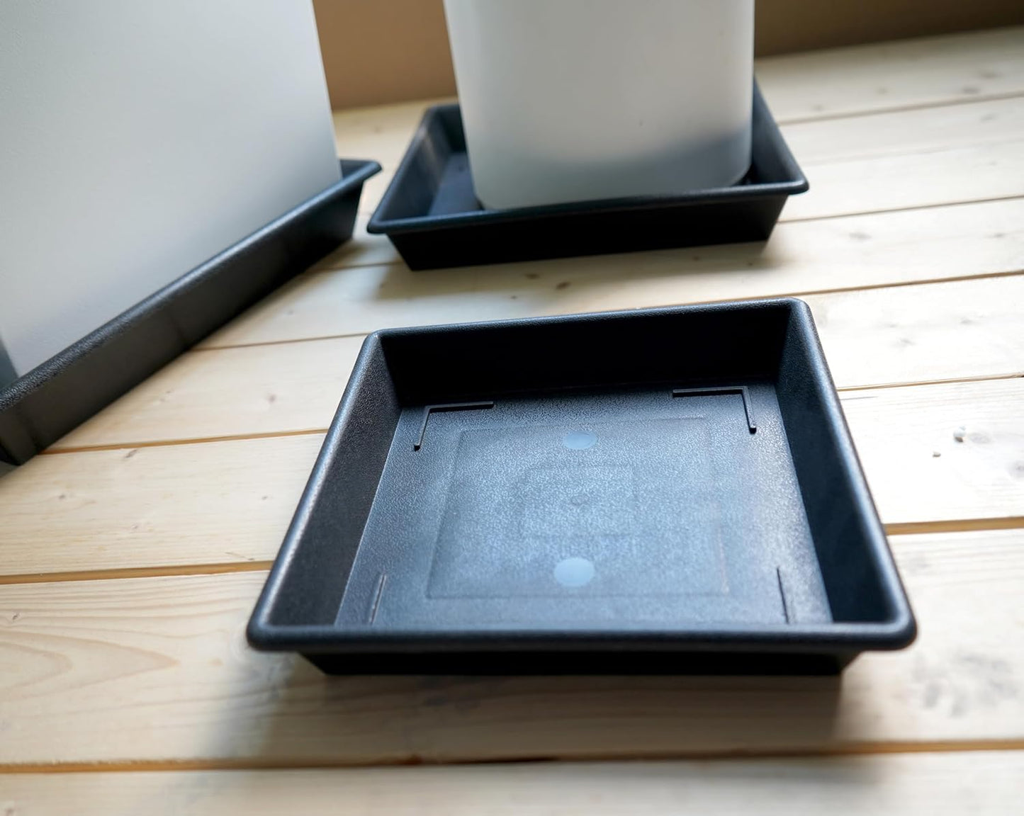 Square Plant Saucer 8 Inch 2 Pack 6 8 10 12 14 16 18 20 Inch, Plant Trays for Pots Heavy Duty Plastic Plant Saucers for Indoors Outdoors, Flower Pot No Holes Plant Drip Trays