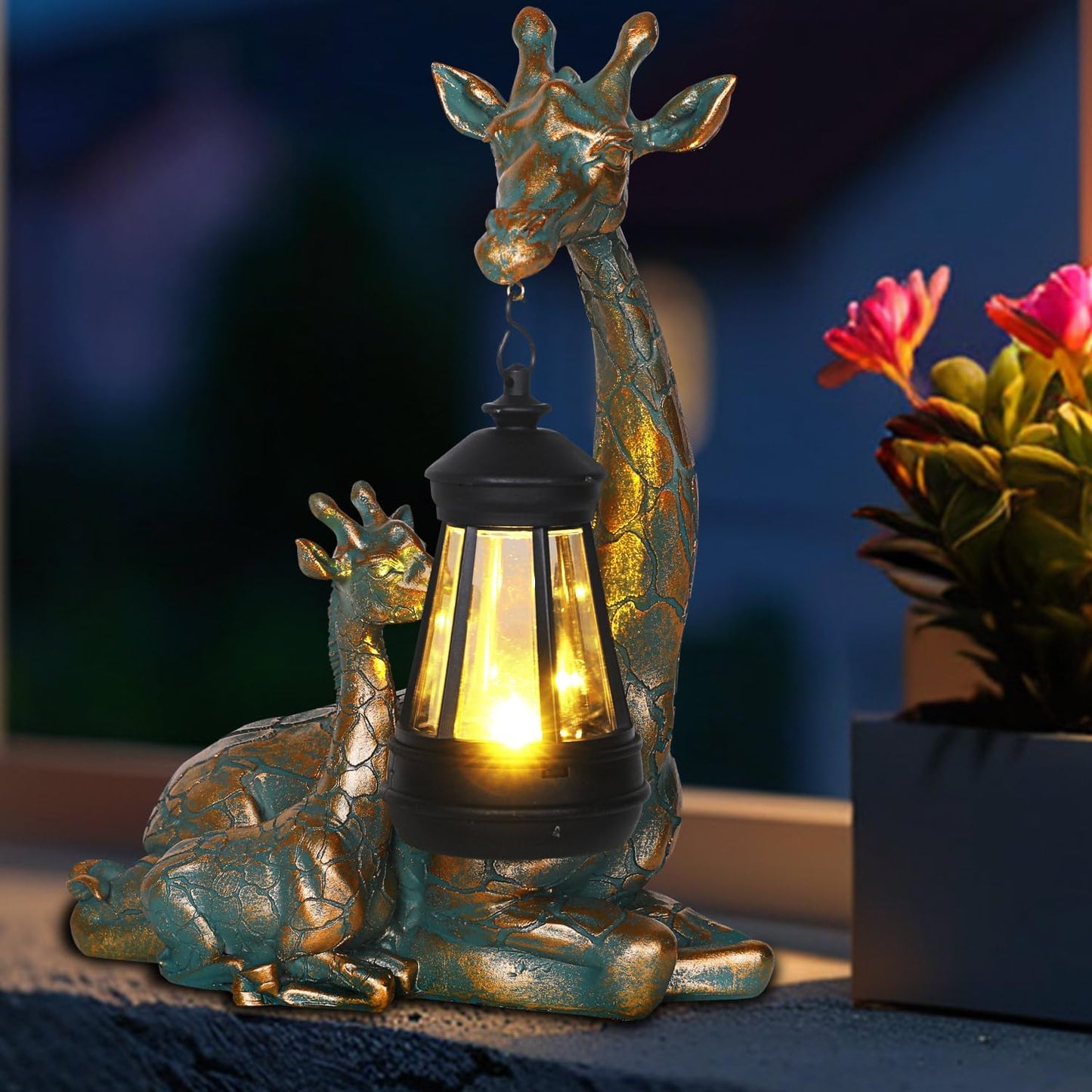 Solar Garden Decor - Mother Baby Giraffe Statue with Solar Lantern 9.7" Resin Giraffe Figurine Outdoor Patio Yard Porch Decor Gifts for Mom Grandma Women Gardeners