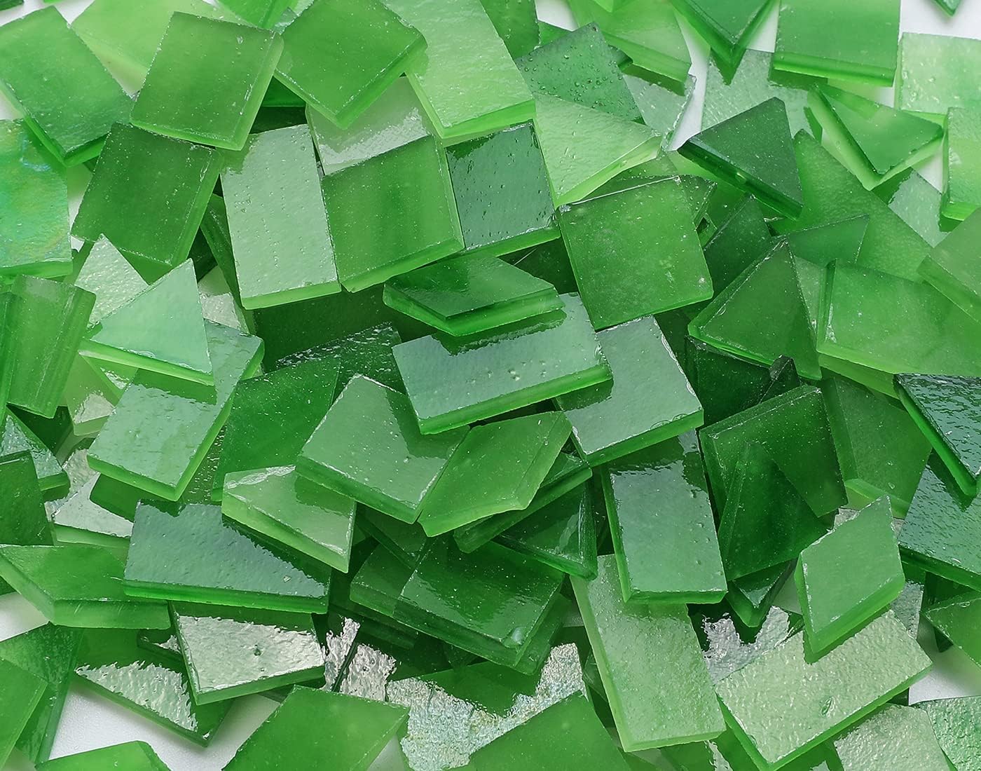 Lanyani 200 Pieces Glass Mosaic Tiles for Crafts,4 Shapes Mixed Colorful Tiffany Stained Glass Pieces,Square/Rectangle/Diamond/Triangle,Leaf Green