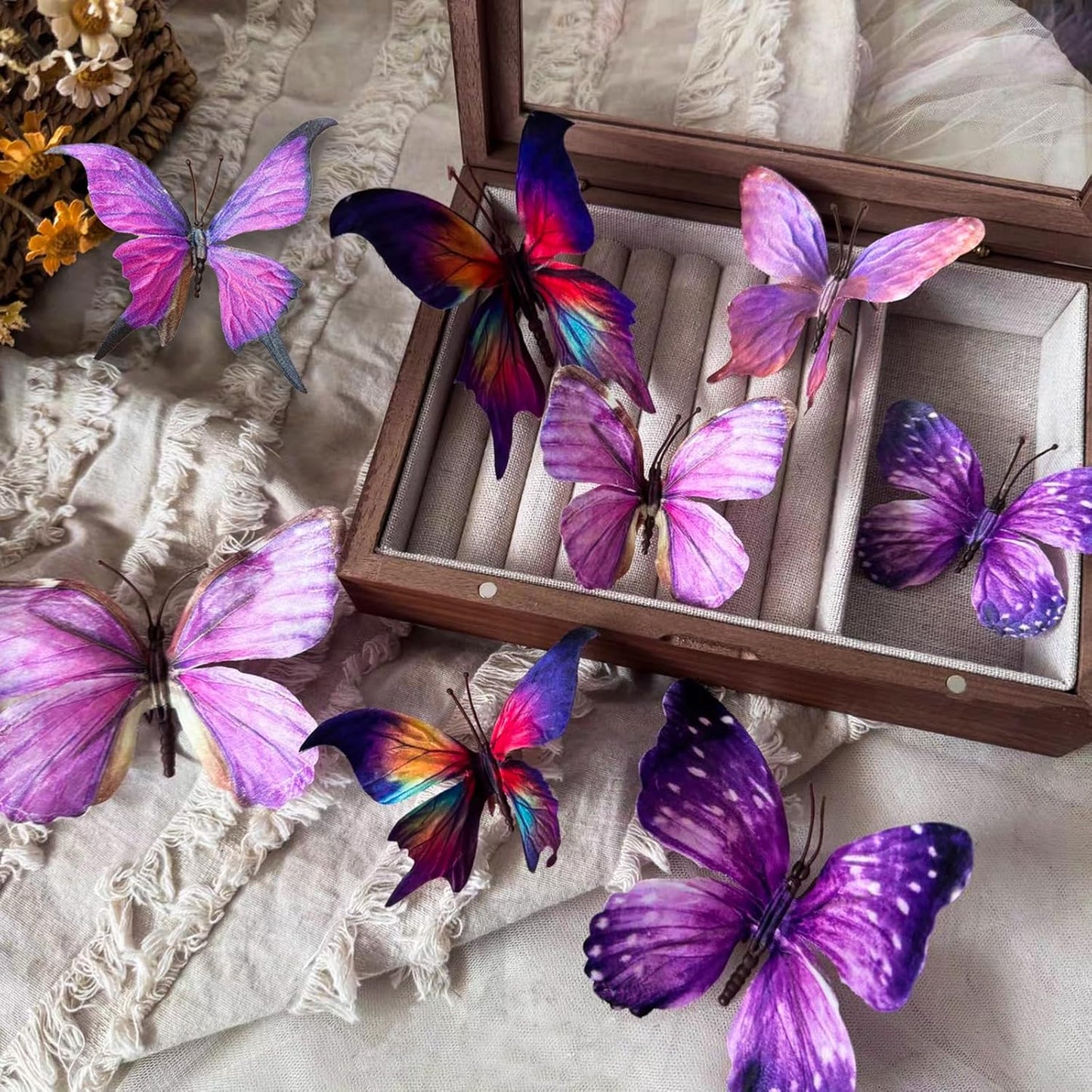 Artificial Butterfly, 3D Artificial Butterfly Clips,Silk Floral Butterflies, Suitable for Home Decoration, Flower Arrangement and Foil The Festive Atmosphere (8 Pcs)