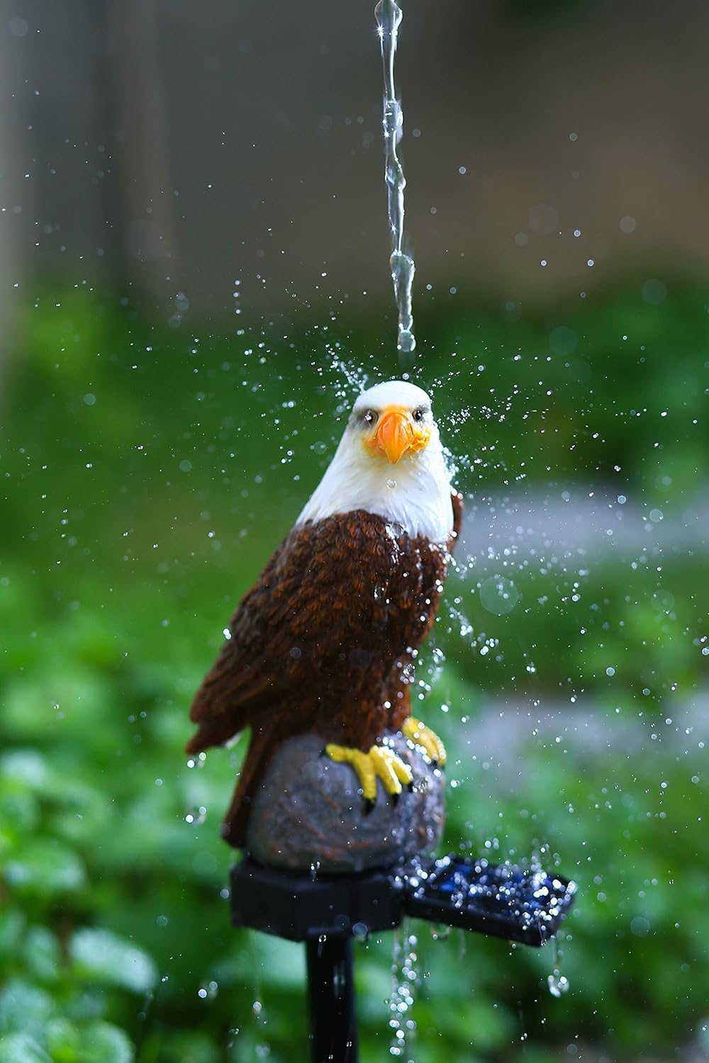 Eagle Figurine Garden Solar Stake Light Solar Eagle Lights Outdoor Decorative Bright Light Eagle Statue for Garden, Lawn, Patio, Yard Decoration.