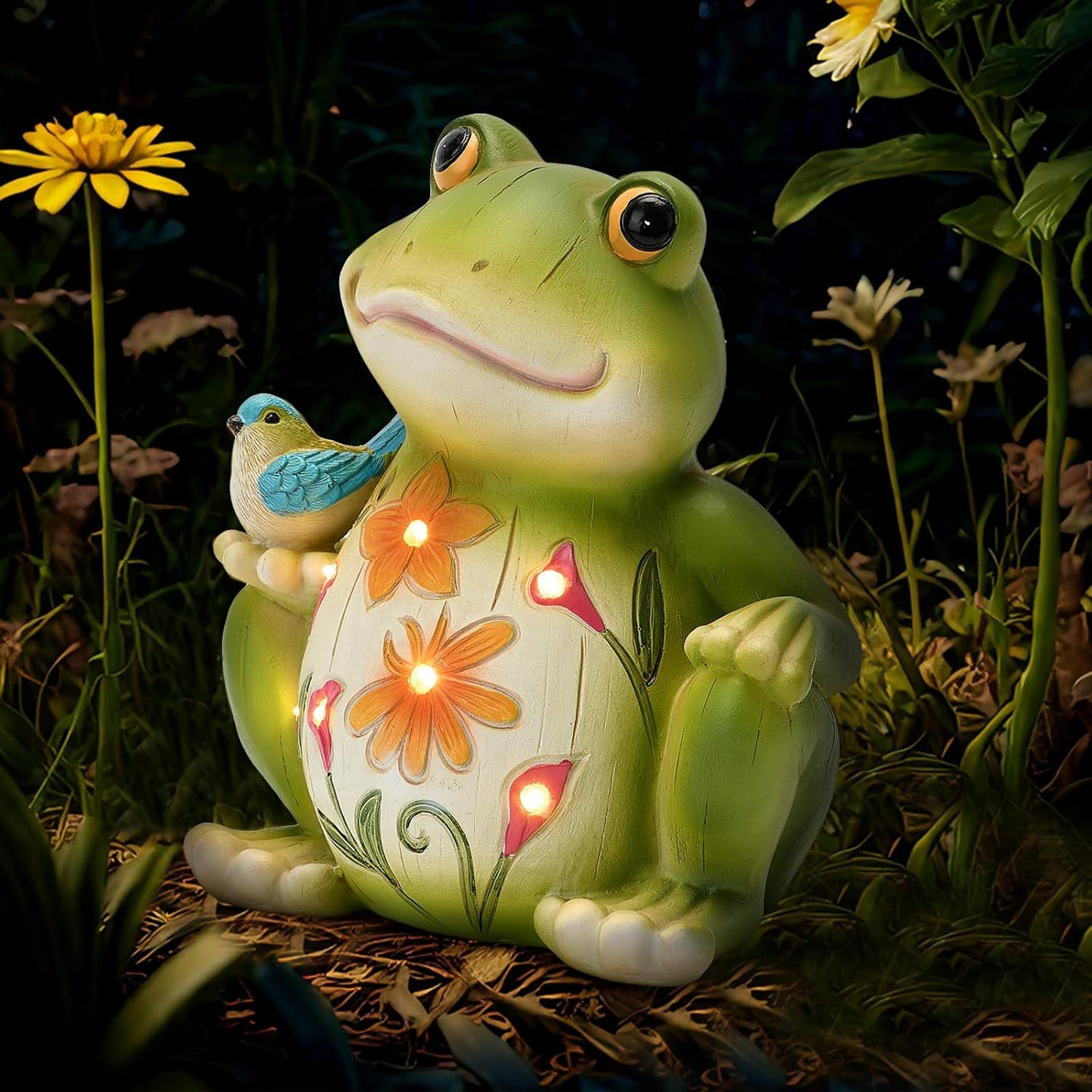 Solar Garden Frog Decor Outdoor Statue - Frog with LED Waterproof Sculptures Lights, Cute Pond/Yard Statues Outside Decoration, Home, Lawn, Patio, Resin Animal Ornament, Women/Gardening Gift