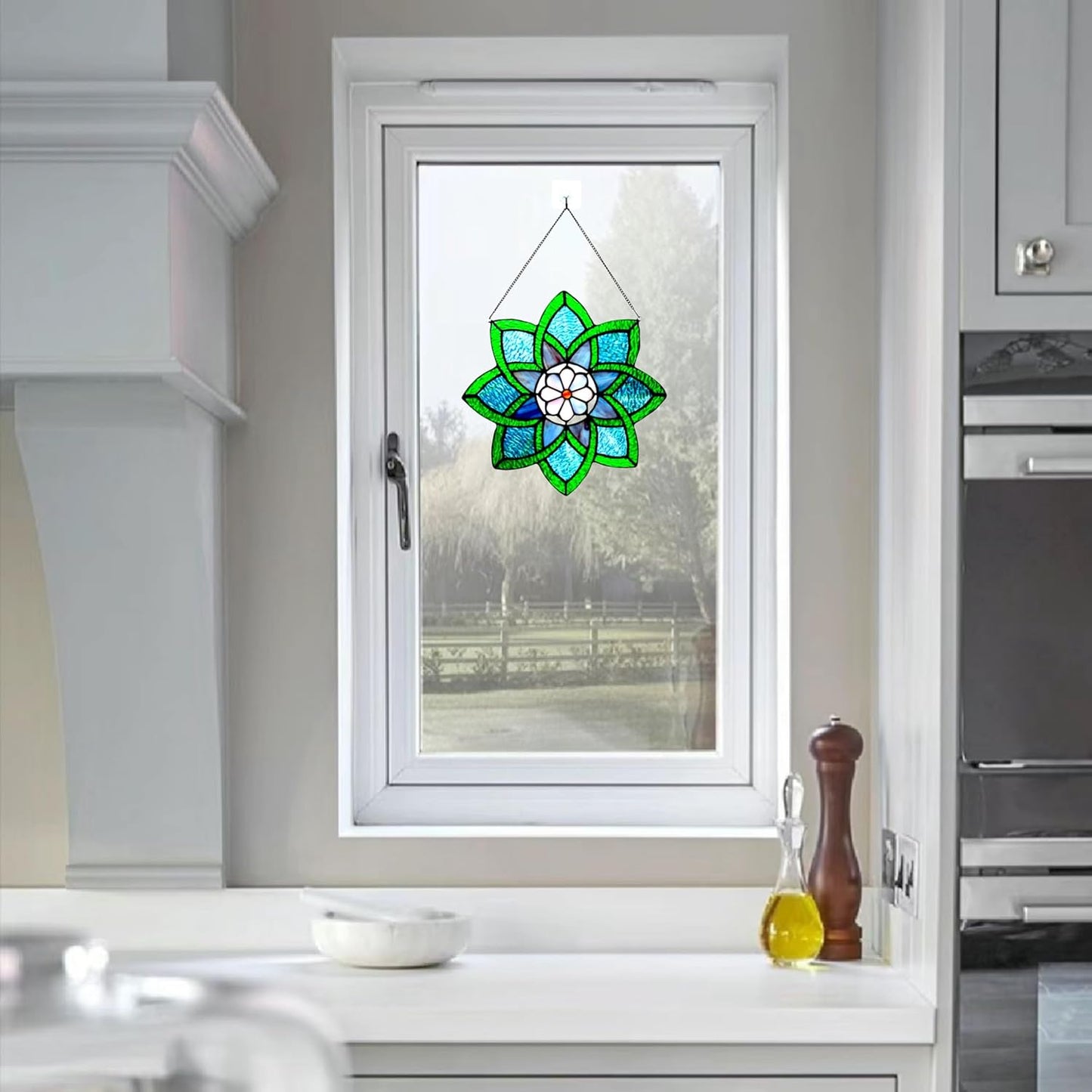 12 Inch Round Stained Glass Window Panel,Handmade Sun Catcher Decorations Stained Glass Window Hangings for The Windows Or Wall (Green)