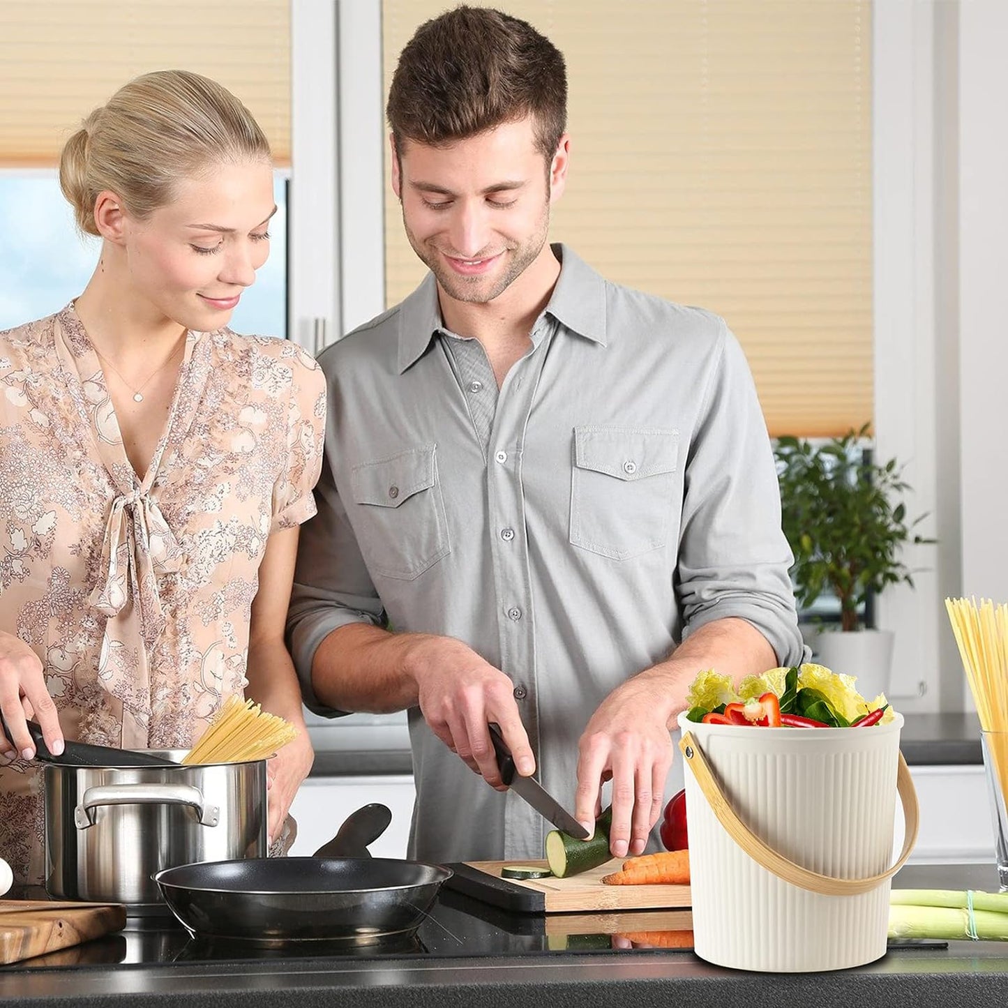 LALASTAR Countertop Compost Bin with Lid, Made of Sustainable Bamboo Fiber, Odorless Kitchen Compost Bucket, 1 Gallon, Cream
