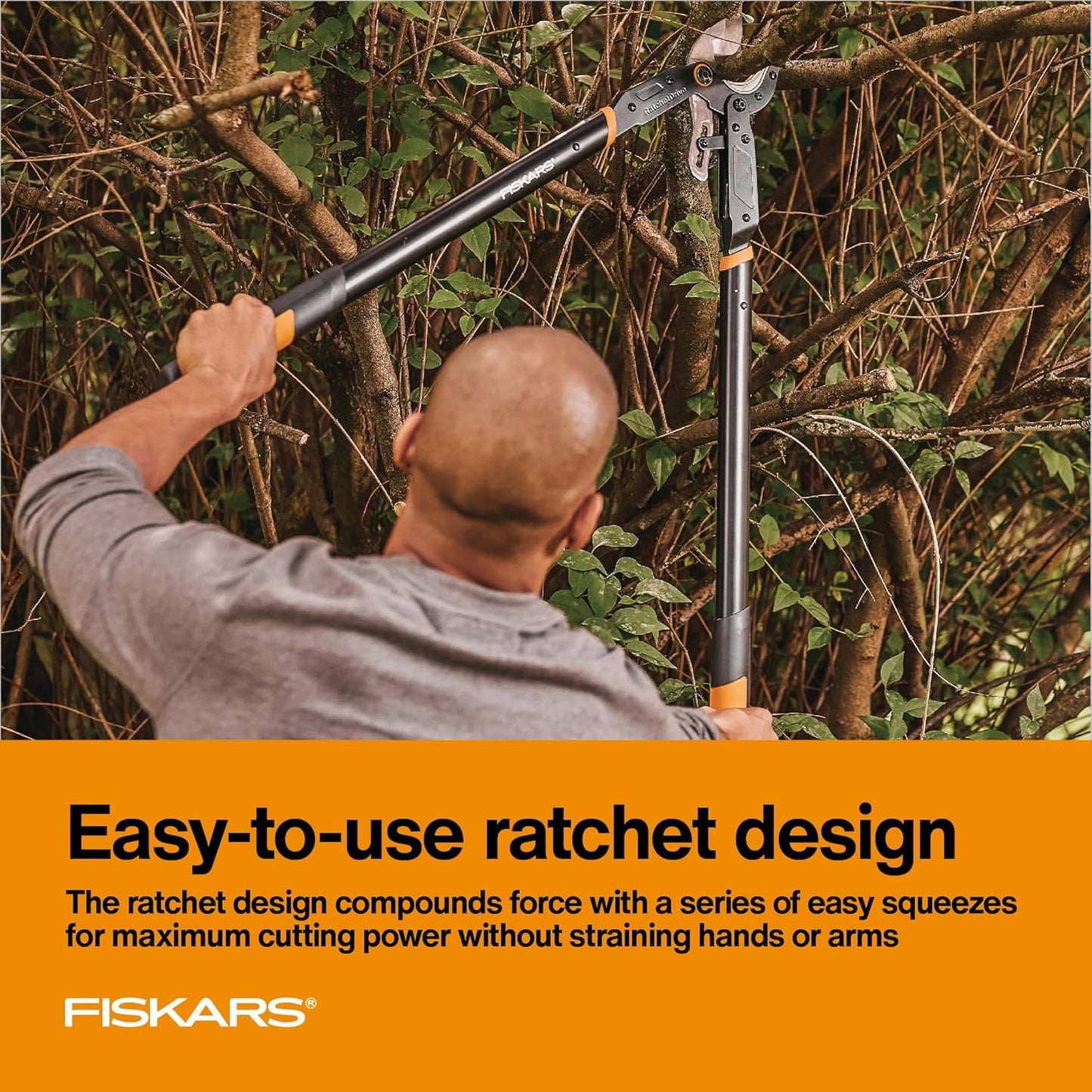 Fiskars Ratchet Drive Anvil Lopper 32 Inch Heavy Duty Tree Trimmer, 2 inch Cut Capacity, Riveted Handles for Easy Squeeze Cutting Power