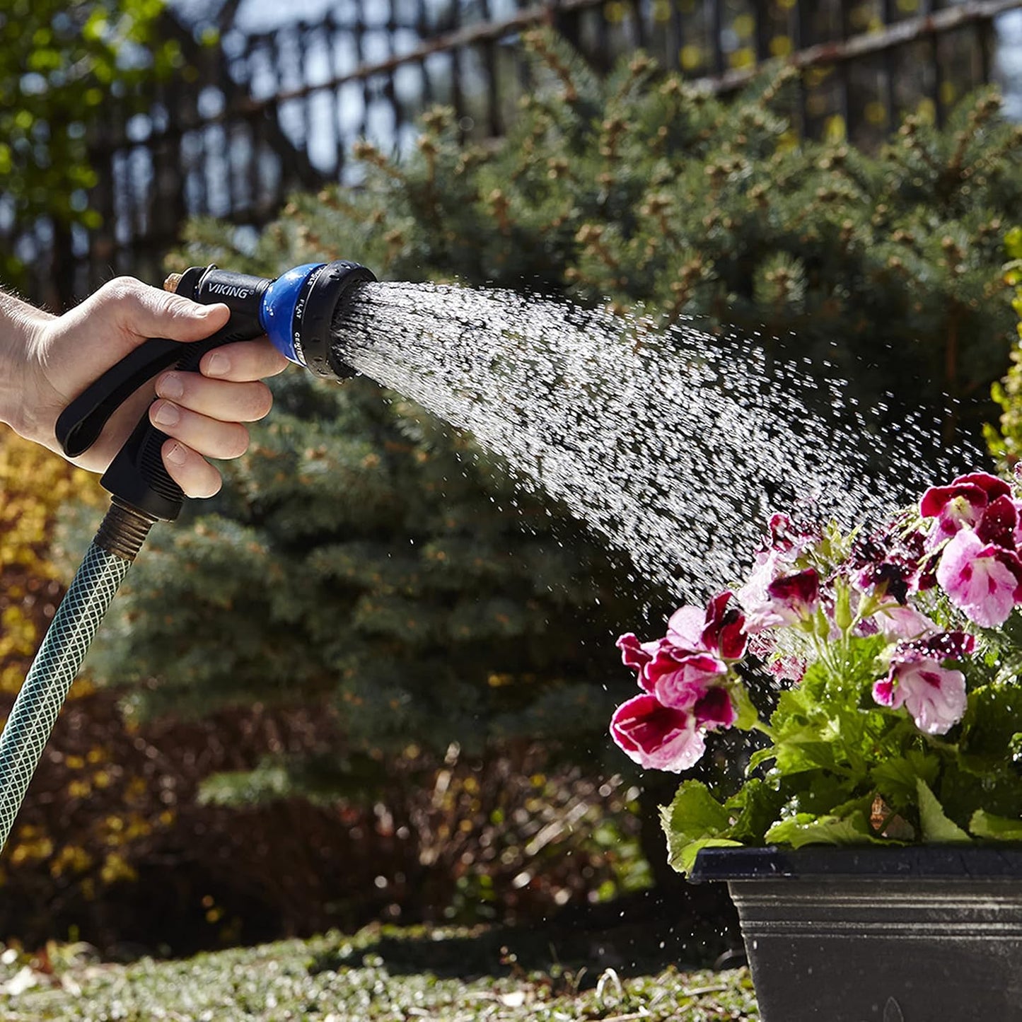 VIKING Hose Nozzle, Garden Hose Nozzle with 8 Spray Patterns, Adjustable and Heavy Duty for Washing Car, Watering Plants, Washing Pets, and Home Use, 2 Pack