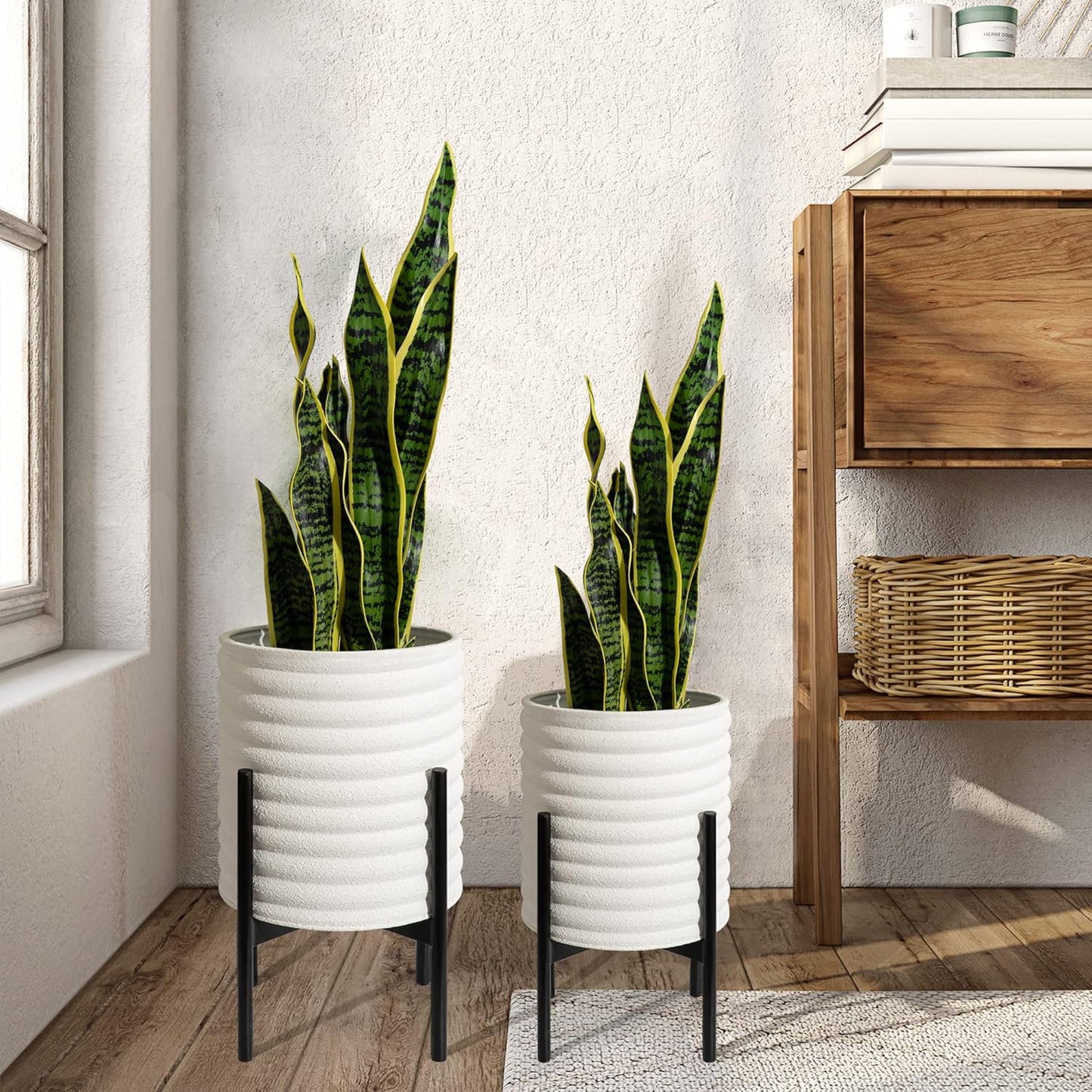 Oakrain Plants Pots with Stand, Set of 2 Indoor Planter Pots, Mid-Century Decorative Metal Flower Pots with Drainage for Living Room, Office, Garden, Balcony, 8"&10", White